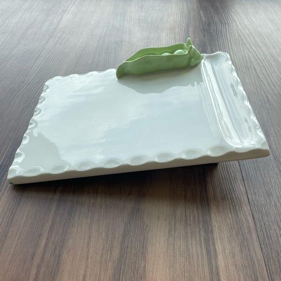 Ceramic kitchen or home to do list/grocery list elevated organizer. - Picture 2 of 4